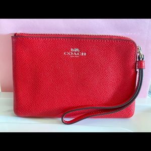 NWT COACH CLUTCH WALLET